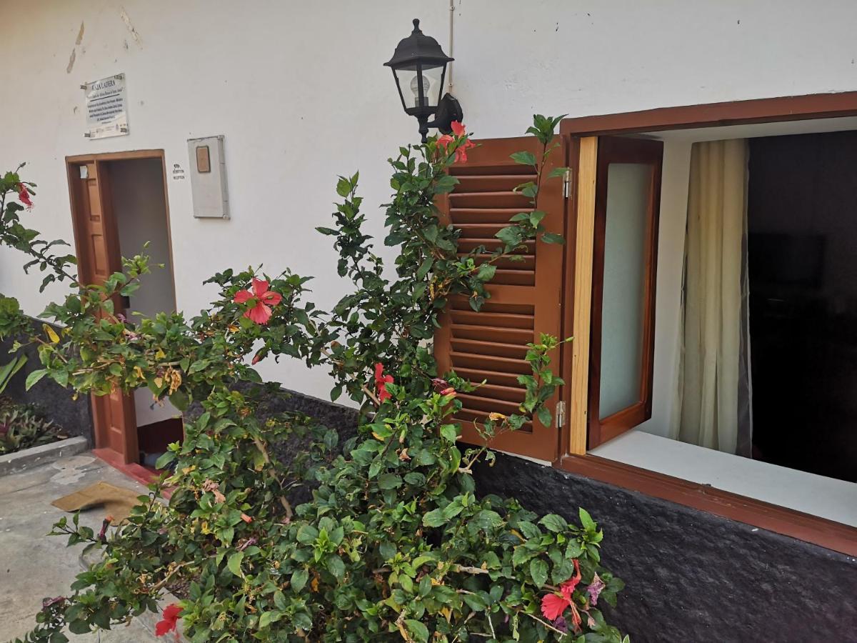 Bed and Breakfast Kaza Ladera Seladinha Exteriér fotografie