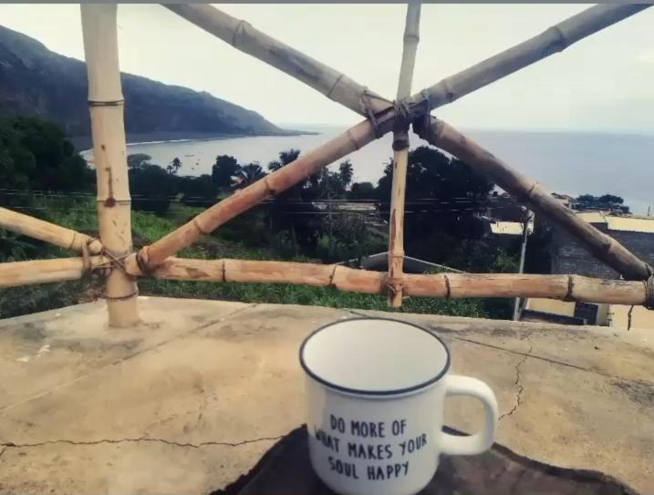 Bed and Breakfast Kaza Ladera Seladinha Exteriér fotografie