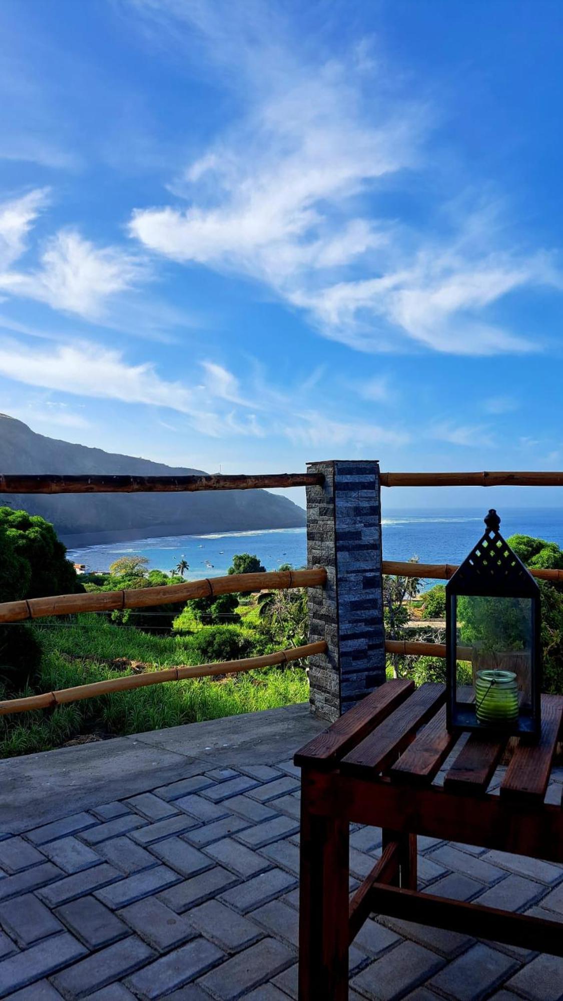 Bed and Breakfast Kaza Ladera Seladinha Exteriér fotografie