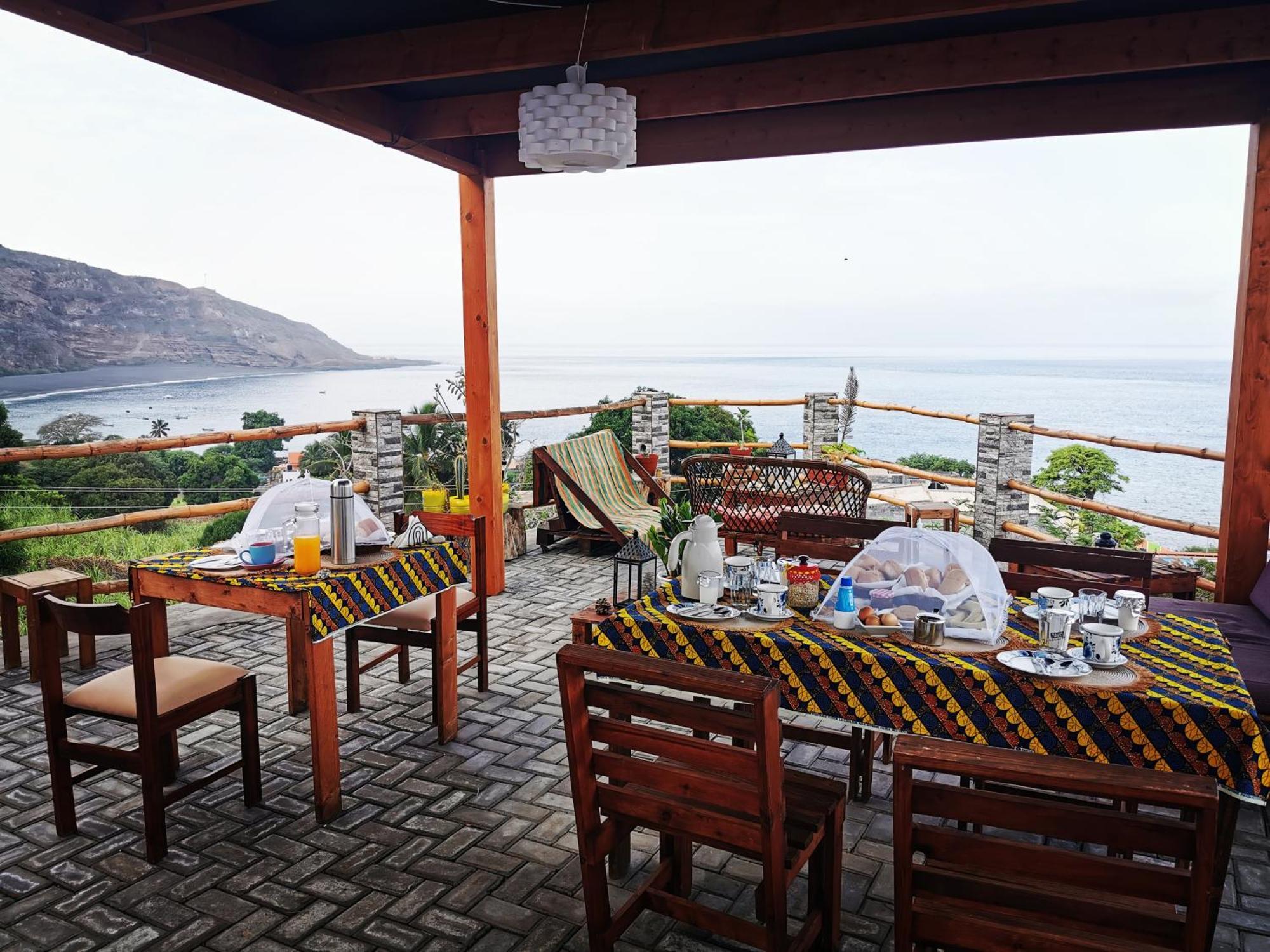 Bed and Breakfast Kaza Ladera Seladinha Exteriér fotografie